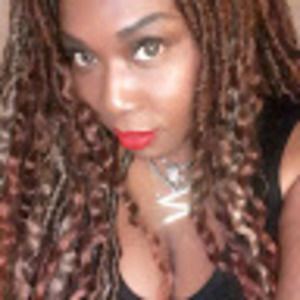 Meet your Posher, Tira D.